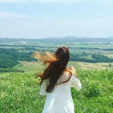 高清唯美的清新意境女生背影头像图片