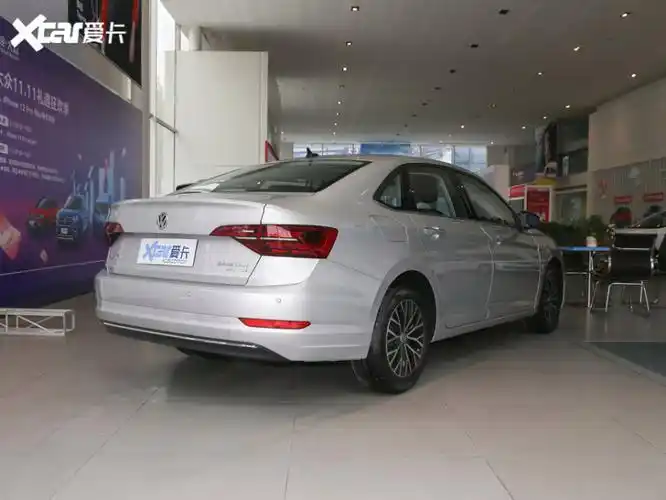 进店实拍2021款大众速腾!外观高级,车长4753mm配车内环境氛围灯