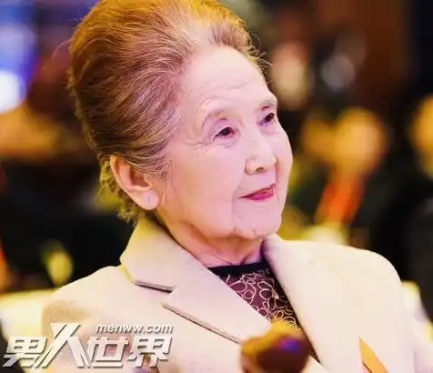 鲁园个人资料简介丈夫是谁 鲁园年轻时的照片曝光