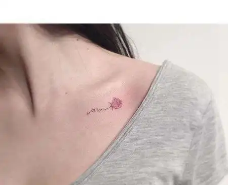 小清新锁骨玫瑰花卉纹身图案