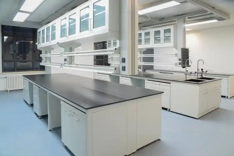 案例赏析山东第一医科大学选用欧神诺实验室台面