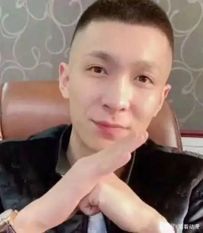 宏楠好友乾龙怒斥方丈:就几万块钱也好意思?网友:你就只会说!