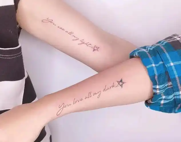 适合纹在手上的情侣纹身图案手部纹身3