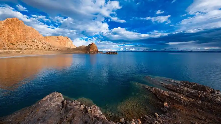 圣象天门壮丽风景高清桌面壁纸