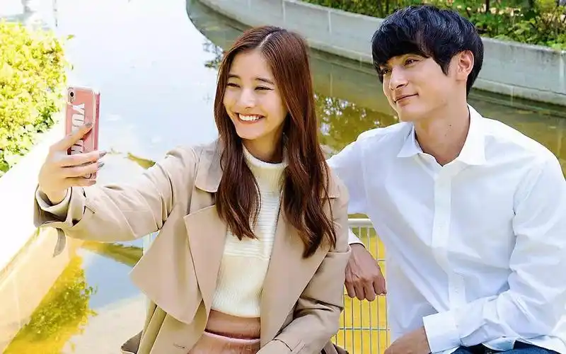 《前男友狂》:放下一个不爱你的人有多难?