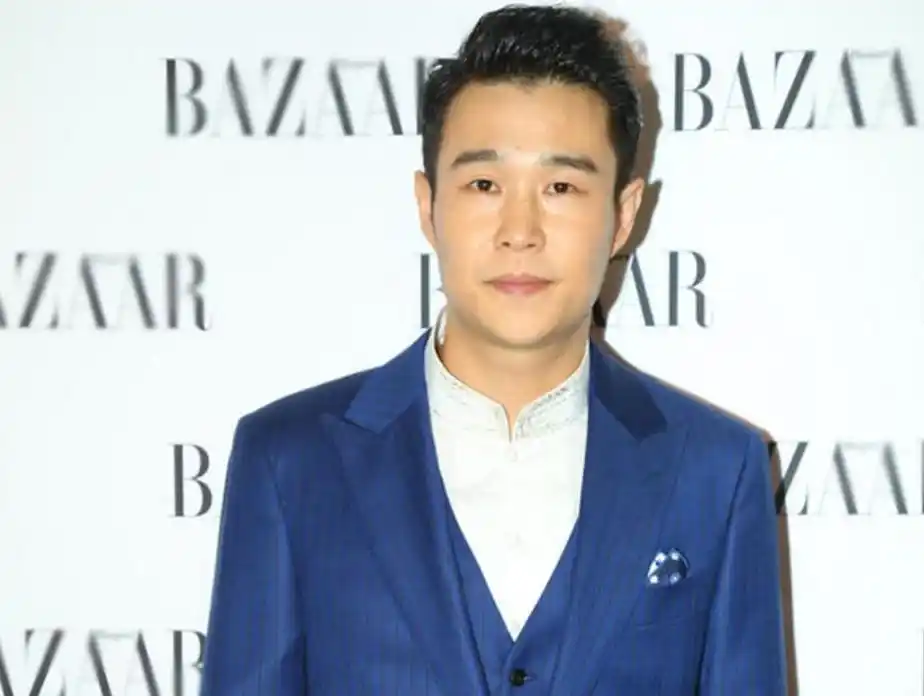 小沈阳如今变成这样, 作为师父的赵本山为何不拉一把? 看完不敢信