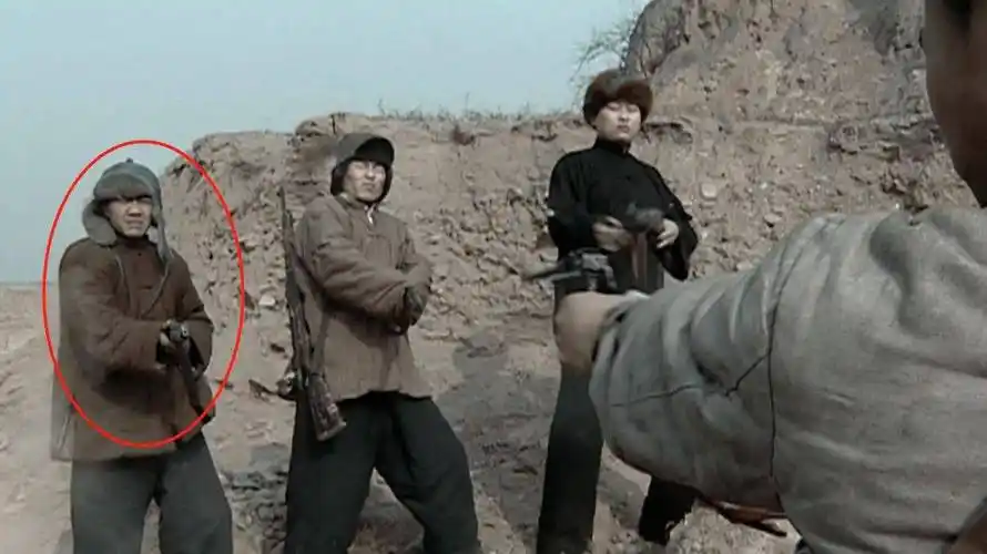 原创亮剑的那些穿帮镜头魏和尚把李云龙给毙了楚云飞部队还有间谍