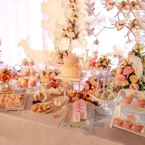 樱花婚礼甜品台定制摆台粉色白色婚庆甜点甜品桌婚礼翻糖蛋糕上海