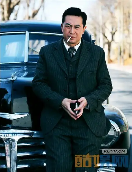 张嘉译图片大全_写真_生活照片 - 明星库