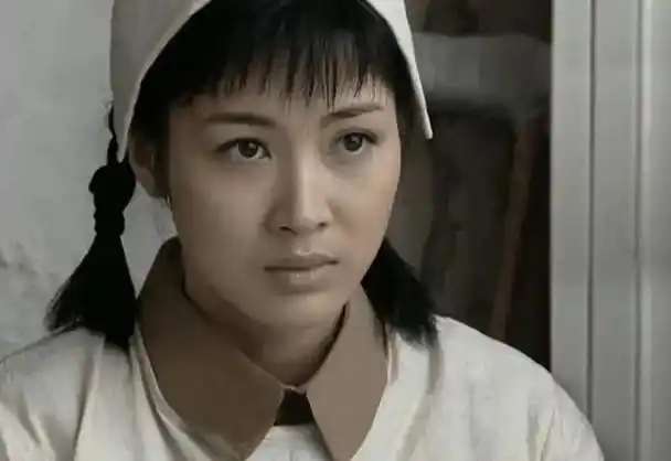 她是李云龙的"老婆"美的不一般,天生一副初恋脸