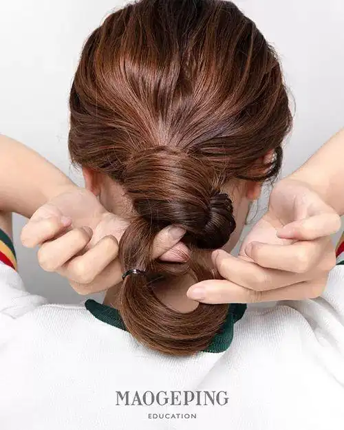 教科书式的温柔低马尾,变身气质型美女!