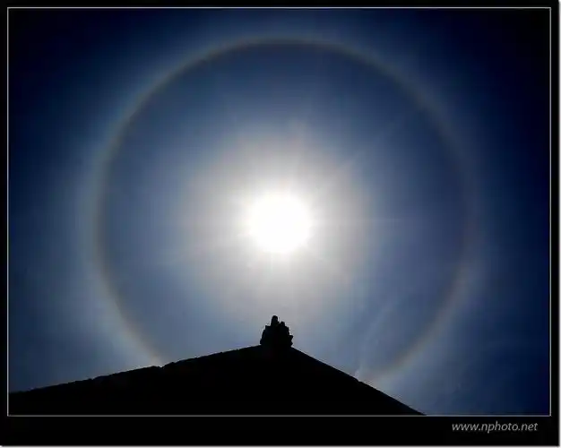 今天在潭柘寺拍的佛光普照.