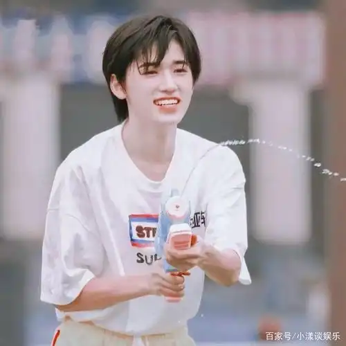 笑容治愈系宋亚轩