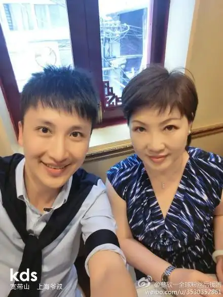龚仁龙老婆_崔永元老婆何晶简历_保定郄红卫老婆图片