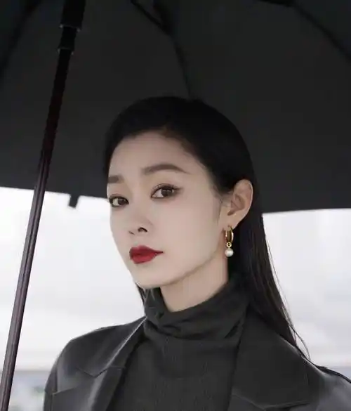 80后花旦女星宋轶写真甜美靓丽亭亭玉立