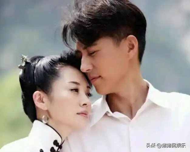 抗战剧来势凶猛靳东和许晴联手对战相当有趣值得熬夜看