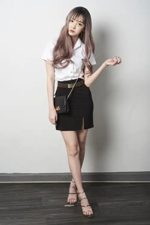 郑乃馨性感时尚写真图片412