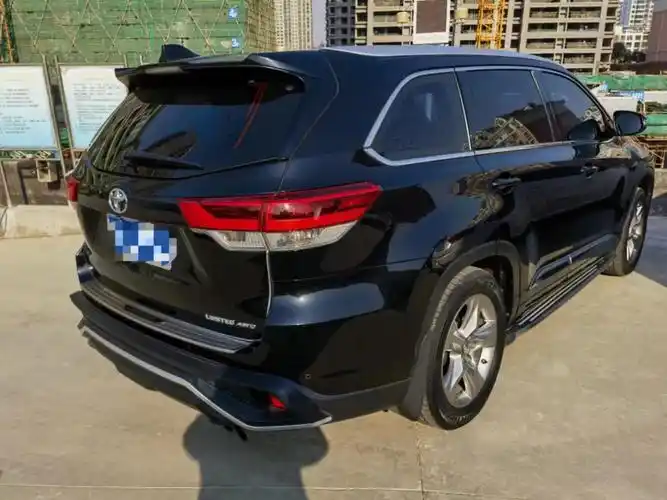 丰田 汉兰达  2020款 2.0t 四驱百万纪念版 7座图片