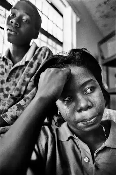 戴戒指打保龄球(戴戒指打保龄球的图片) - 泉兴百科