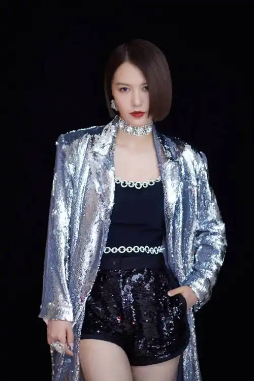 2021年跟着维维姐一起来甩膘吧