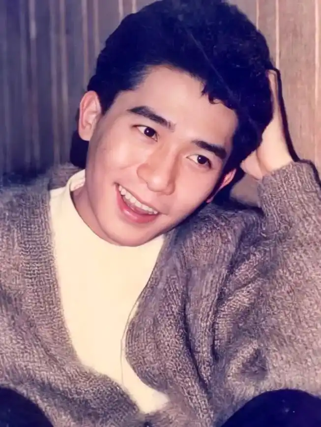 梁朝伟年轻时的颜值巅峰 - 抖音