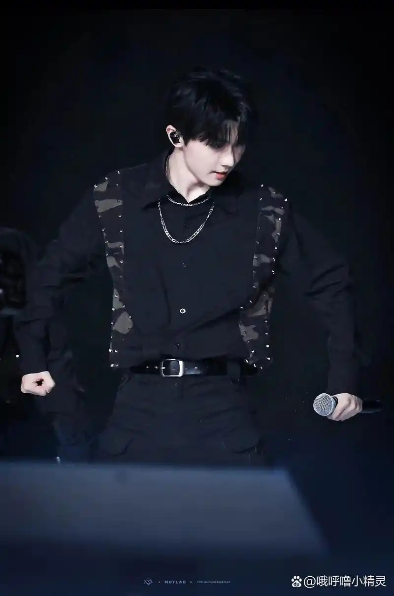 马嘉祺舞台神图