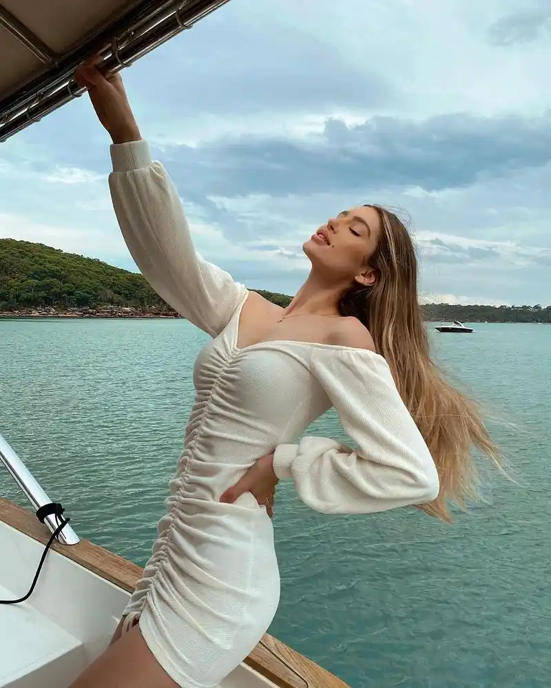 澳洲混血女星bella or belle,性感美人痣,野性,别样风情