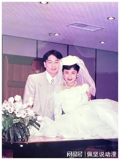 知名港星结婚29周年深情表白老婆女方神似朱茵叶玉卿结合体