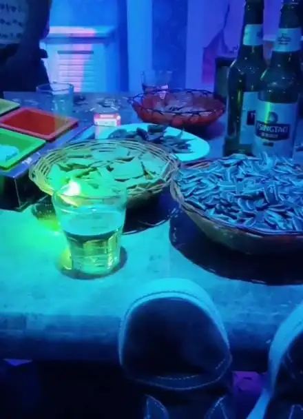 女人喝醉了想起男人,一定是他最爱的男人,男人喝醉了想起他的女人