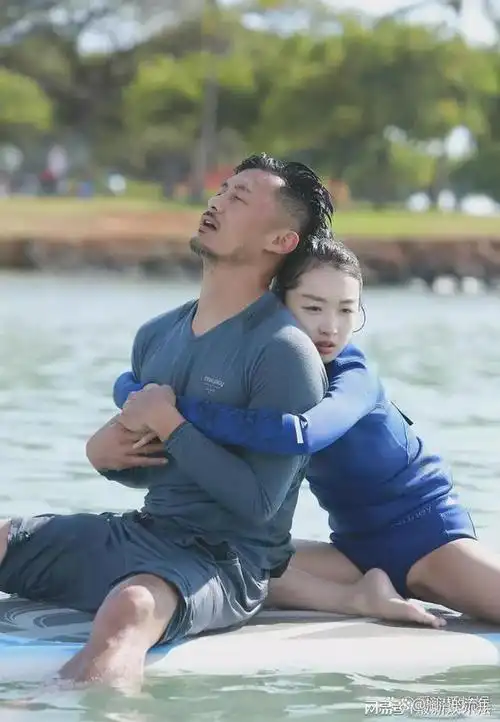 周冬雨 余文乐"宇宙cp"是谁的意难平啊