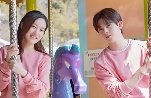 汤梦佳符龙飞在一起了吗 戏里撒糖戏外关系引猜测