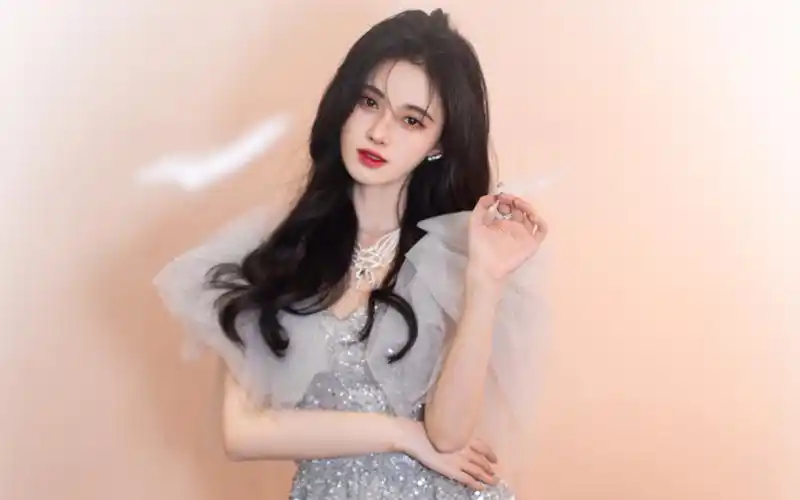 【鞠婧祎】2021牛年北京春晚1080p视频及照片合集:个人剪辑版～_哔哩