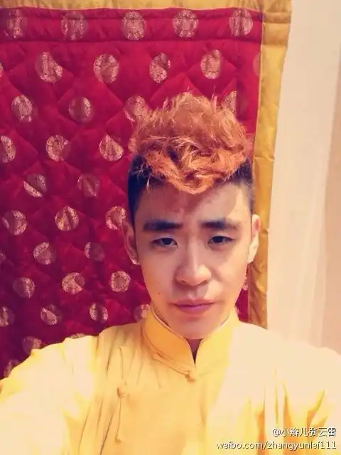 原创不说相声就当理发师?张云雷理发店将开业,他成名前发型有点雷人