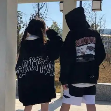 低调情侣头像背影一男一女