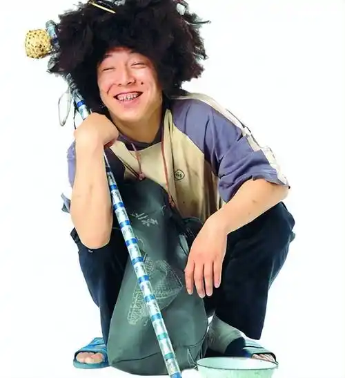 原创从50亿影帝沦为边缘人物消失的黄渤还是印证了张译说的话