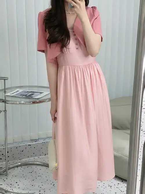 手臂胖圆肩mm也能穿的吊带连衣裙