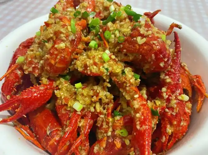 完美蒜蓉小龙虾🦞