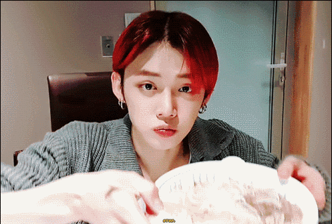 让整形外科医生也被迷住的这位男团爱豆|崔然竣|文章_网易订阅