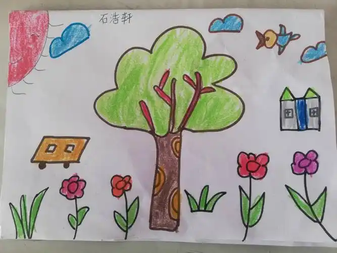 开发区中心小学一年级优秀画作展