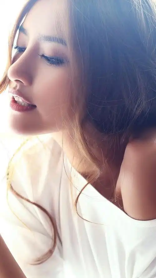 【1080x1920】高清美女模特手机壁纸 - vivo官方社区