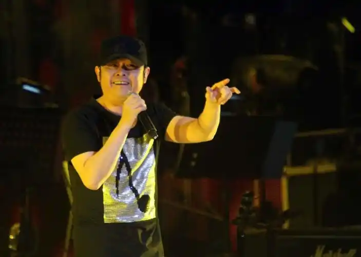 红星特稿丨刀郎和他的音乐追梦人生