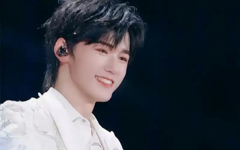 【宋亚轩】《5_23pm&从今以后》"理想之途"海口演唱会饭拍合集