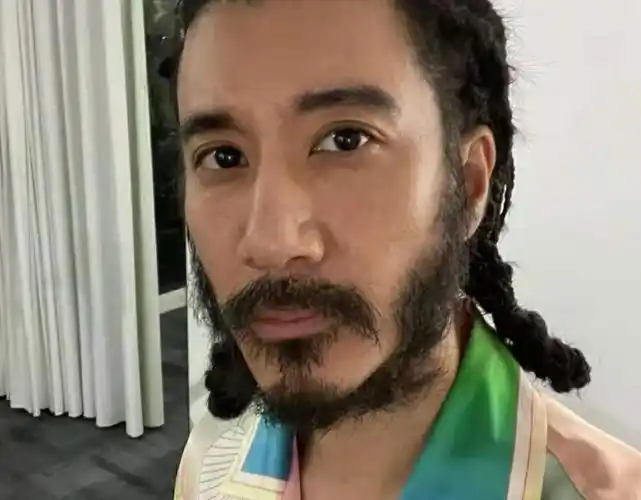 王力宏近照曝光,长发搭配络腮胡,男神彻底放飞自我了?