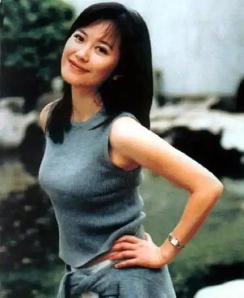 46岁的俞飞鸿美过20岁,到底什么样的脸比较抗老?