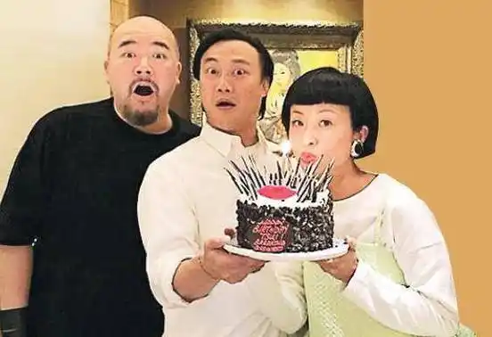 任达华甄子丹的女儿继承好基因,邱淑贞柏安妮的女儿更惊艳_陈奕迅