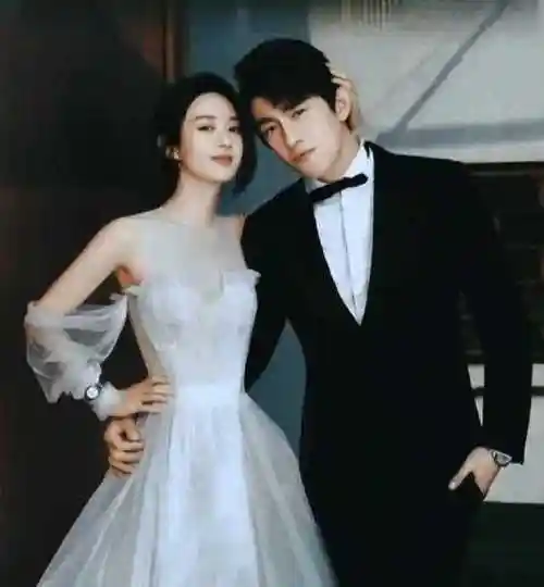 与凤行后劲强,"新颖夫妇"引热议,其他剧该如何提升吸引力|配角|赵丽颖