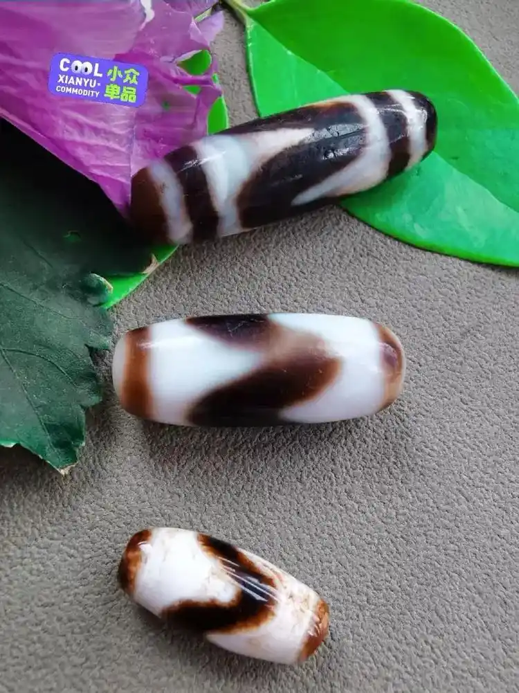 玛瑙虎牙天珠佩戴项链很好看96做手链也美.