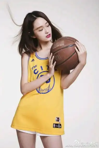 腾讯nba女主播小七个人简历(最美女库蜜——篮球小七来了!