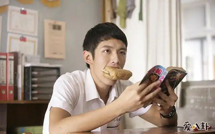 因此有柯震东出演的《乩身》这部电视剧,很大概率是不会在内地播出的