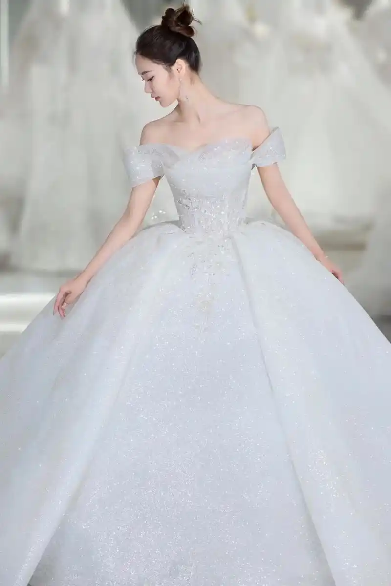 森林里的诗仙女一字肩婚纱